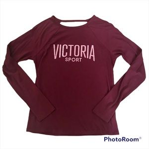 Victoria’s Secret Sport Long Sleeve Open Back Top Size Small